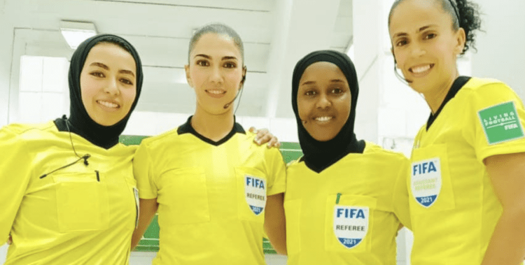Portrait – Houda Afine, première femme à arbitrer un match de football africain masculin