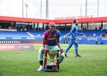 Football – Asisat Oshoala sacrée championne d’Espagne avec le FC Barcelone !