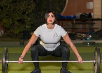 La routine sportive de Nisrine Fathi (@nisrine_fathi)