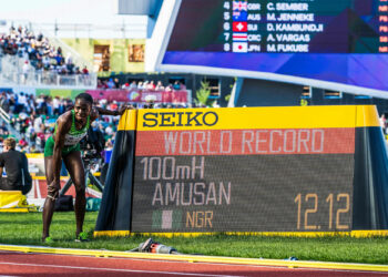 Mondiaux d’athlétisme : la Nigériane Tobi Amusan bat le record du monde du 100 m haies 