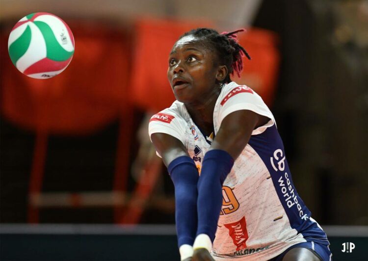 Fatou Diouck « smashe » contre la déscolarisation des jeunes Sénégalaises