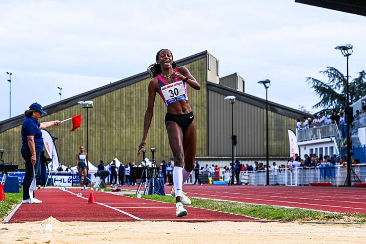 Saly Sarr, le triple bond vers les sommets