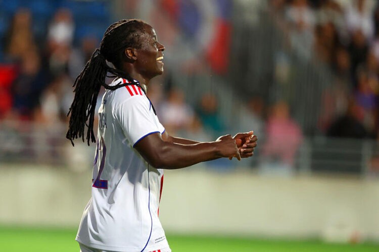 Tabitha Chawinga, l’attaquante malawite qui écrit l’histoire du football féminin