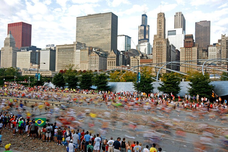 Marathon de Chicago : Hawi Feysa s’impose avec un chrono historique