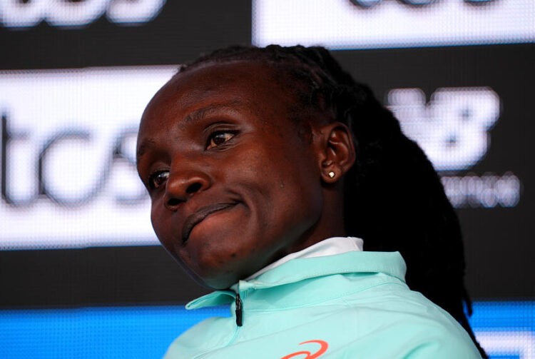 Marathon – Jepkosgei brille à Valence